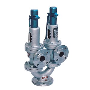 Twin spring type safety valve